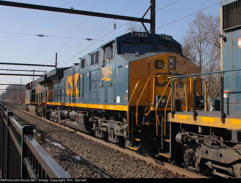 CSX 7084 2nd on M301